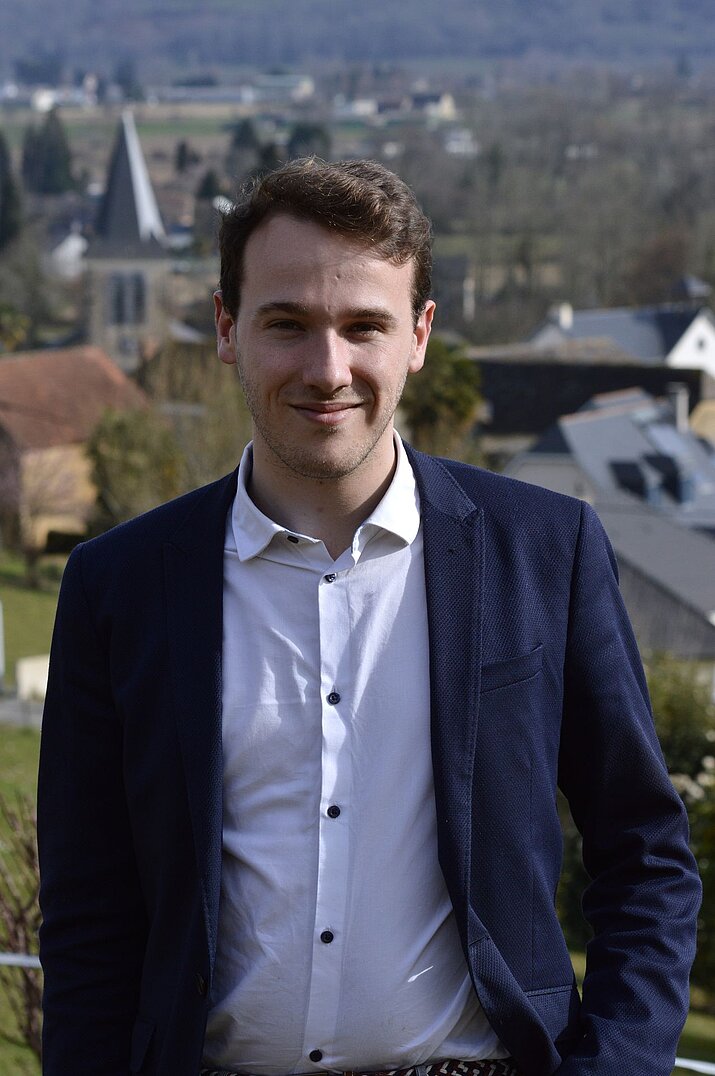 Florent LACARRÈRE (Maire de LABATMALE)